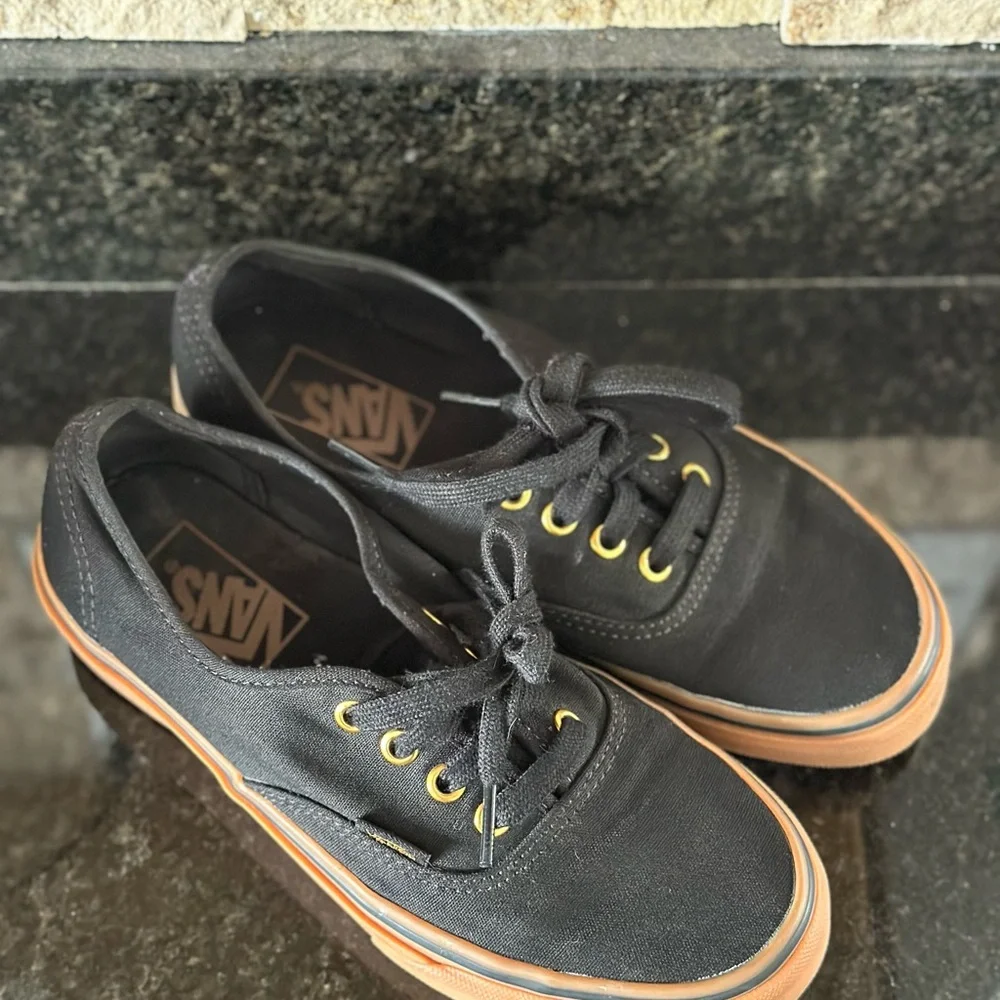 Brown Bottom Black Vans sneakers
Like new! Great condition! - Picture 2 of 7
